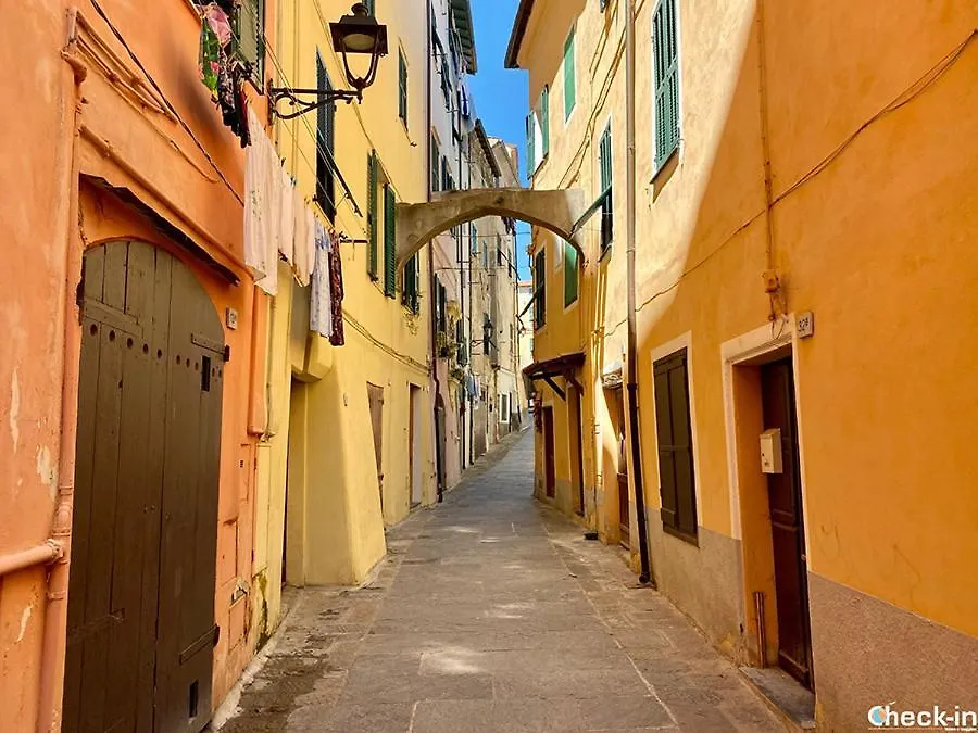Apartment Le Trifore Ventimiglia Italy